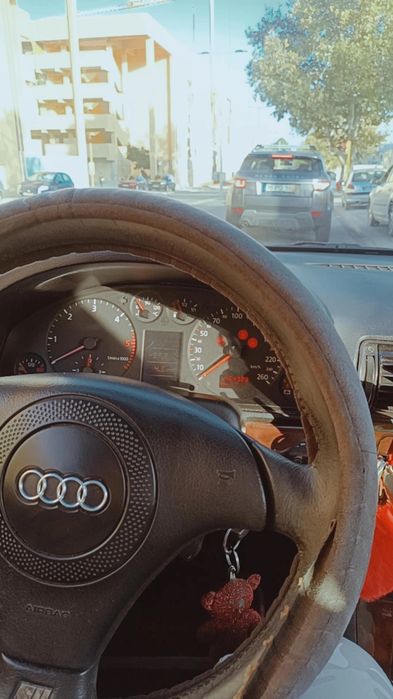 Carro Audi A4 B5