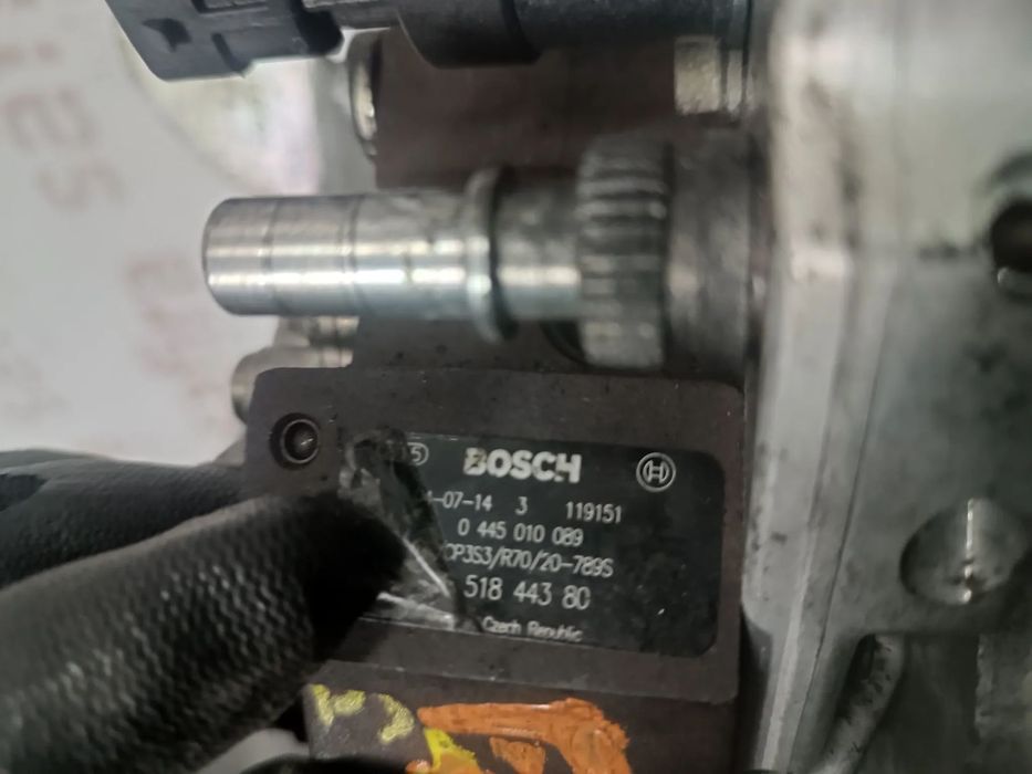 BOMBA INJECTORA / ALTA PRESSÃO PEUGEOT / CITROEN / FORD / MAZDA 3 /