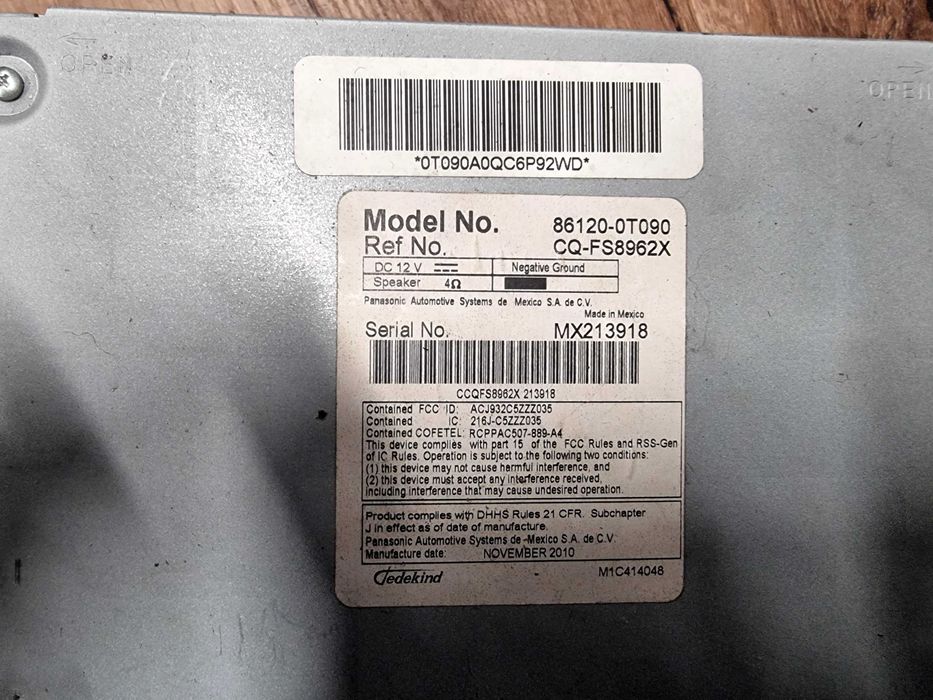 Магнитола Тойота венза штатна Toyota Venza