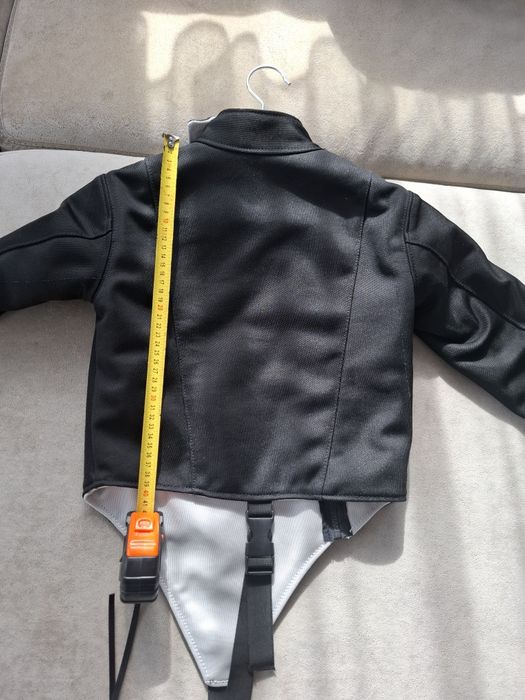 Kaftan szermierczy dla dziecka w wieku 7-10  lat.