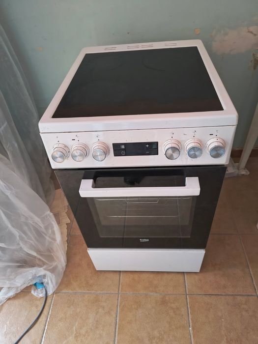 Kuchenka elektryczna Beko