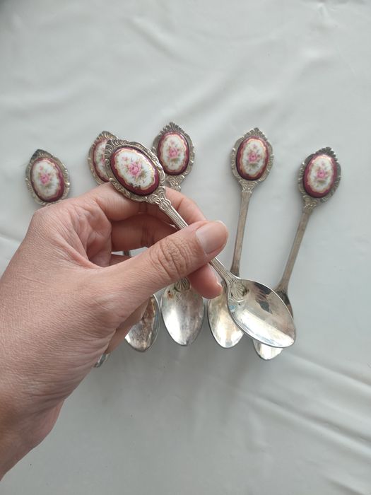 Colheres de chá antigas