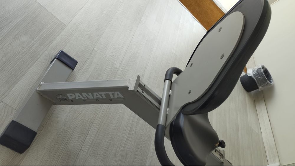 Varias maquinas ginasio