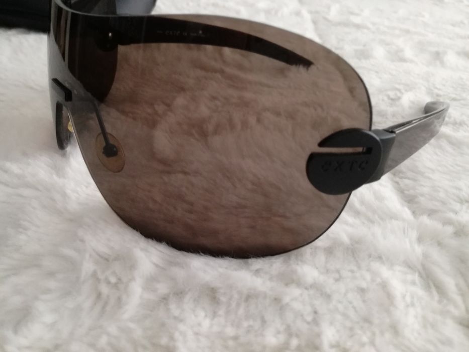 Oculos originais de sol da marca exte
