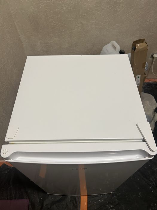 Lodówka mała MPM 112-CJ-15/AA 84cm z Zamrażarką
