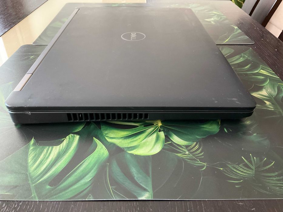 Laptop 15,6" DELL Latitude E5570,  RAM 8DB, SSD 128GB. Bateria 100%
