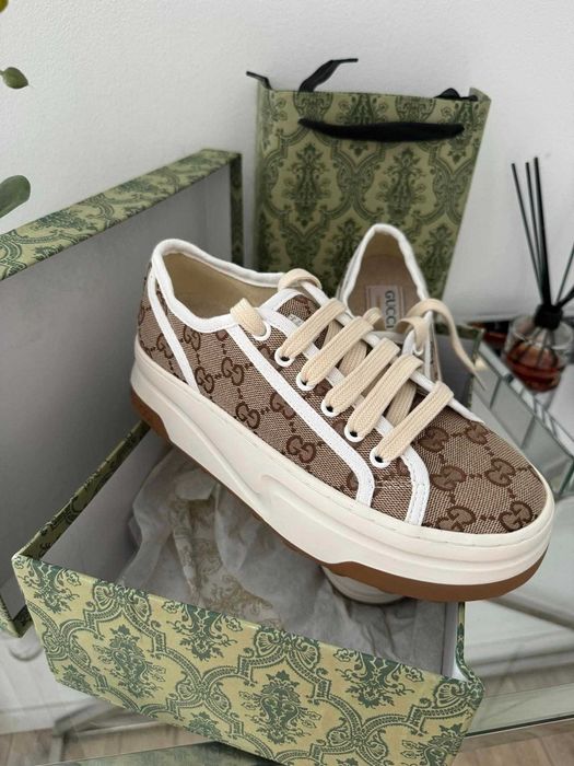 Trampki Gucci nowe rozmiar 41 -26 cm ,orginalny karton