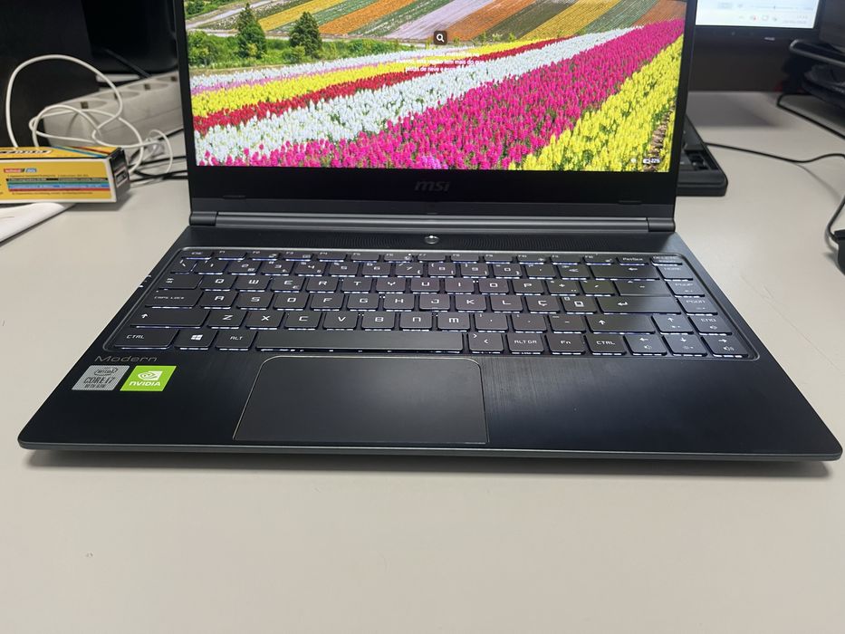MSI modern 14 i7