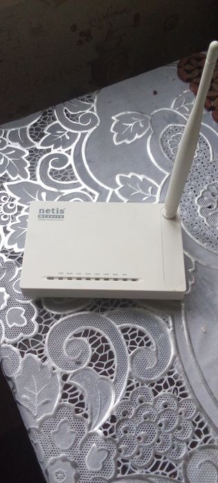 Продам роутер Netis