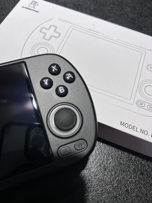 Anbernic RG40XX H консоль