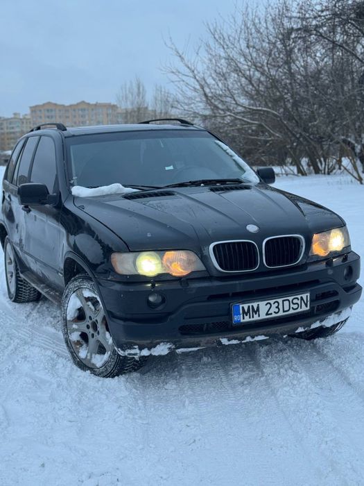 Продам BMW X5 e53