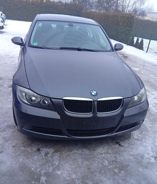 Bmw E90 2006rok 136koni