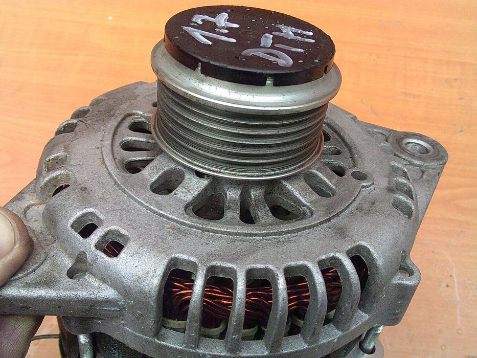 opel astra h 1.7 cdti z17dth alternator waku jak nowy pompa podciśnienia