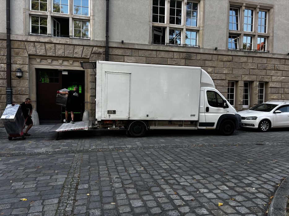 Utylizacja mebli Wrocław • Wywóz starych mebli • Opróżnianie mieszkań