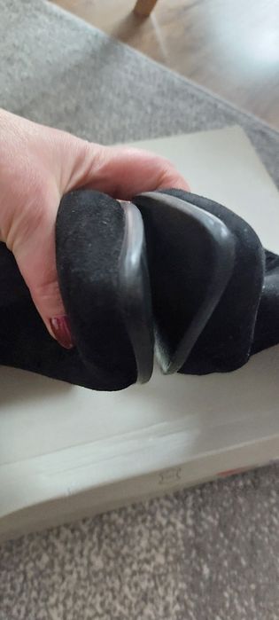 Czarne zamszowe botki Lasocki rozm 40