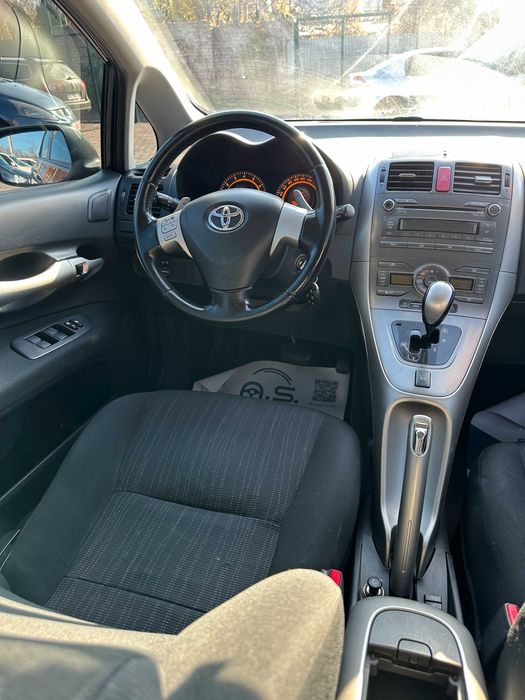 Продам Toyota Auris 2008 рік можлива розстрочка,кредит,обмін!