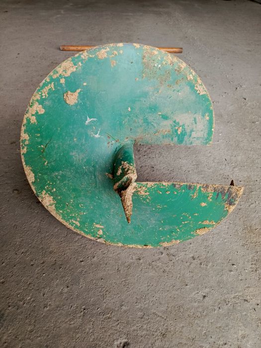 ŚWIDER RĘCZNY do ziemi 36cm 360mm