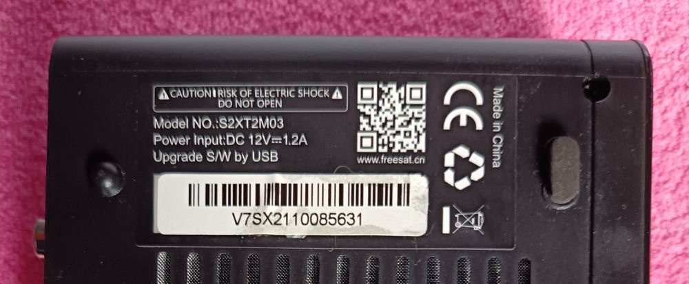 Dekoder satelitarny GTMedia V7 s2x Full HD 1080P.