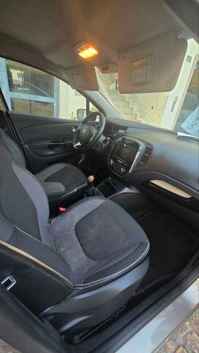 Renault Captur — fotografia 6