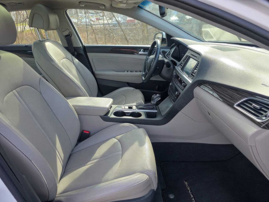 Hyundai Sonata Sport      2016
