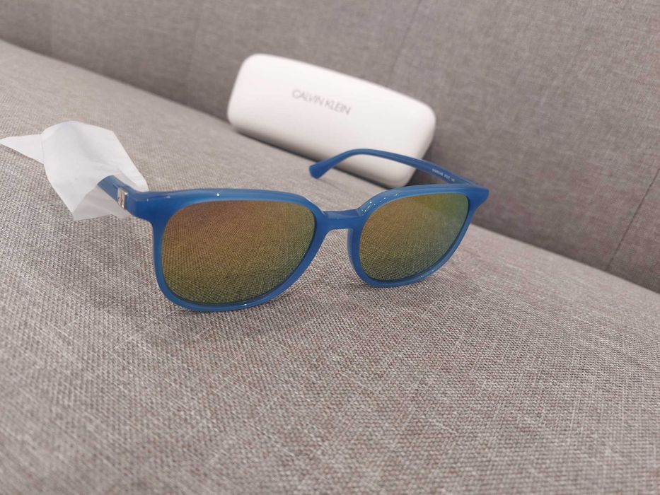 Óculos de Sol Calvin Klein novos