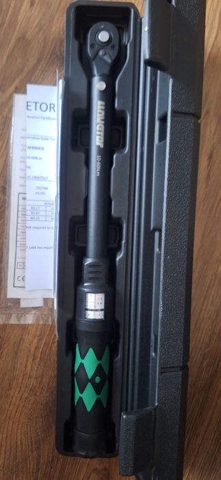 Nowy klucz dynamometryczny 3/4 zakres 10-60.