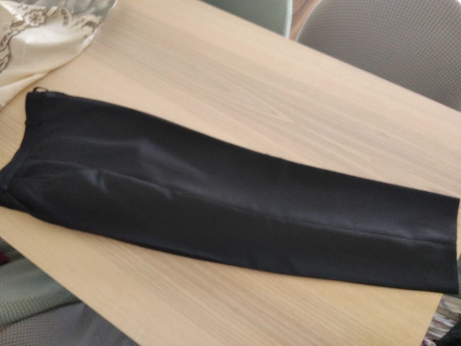 Calça de ganga preta