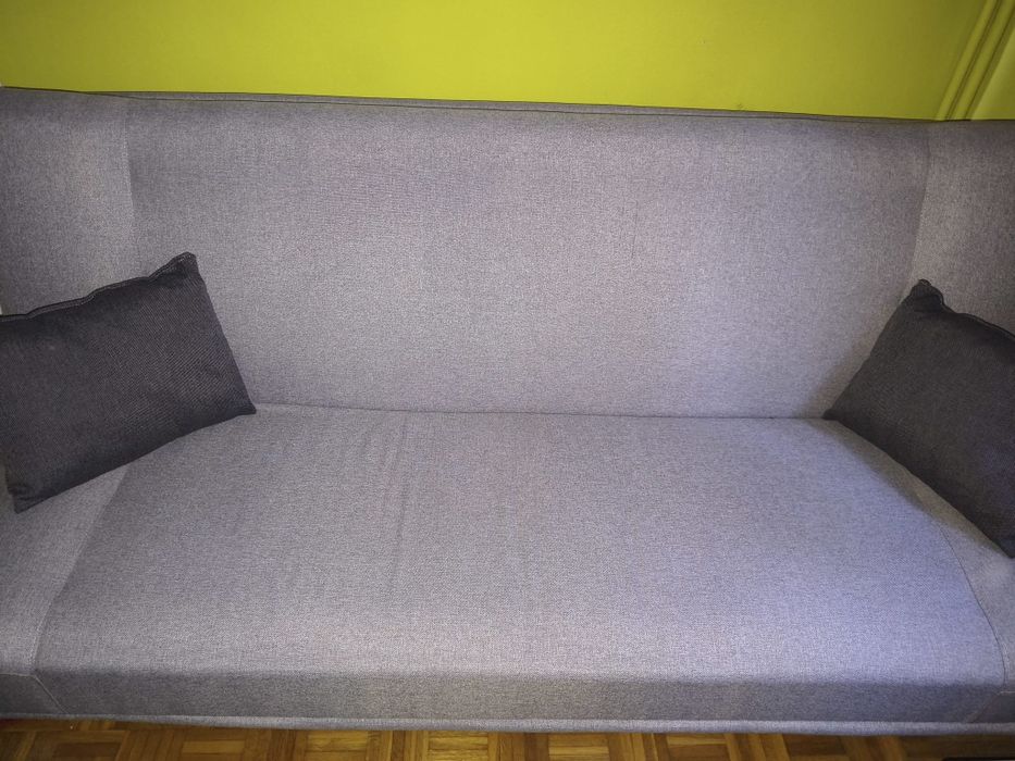 Kanapa w bardzo dobrym stanie