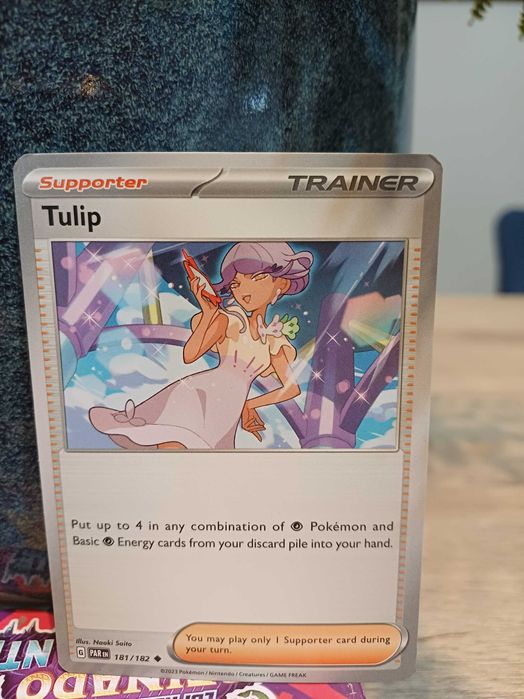 Carta Pokémon Tulip #181