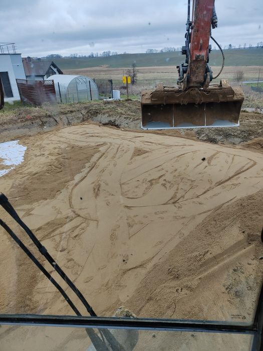 Roboty ziemne, rozbiórki,wykopy ,niwelacje ,transport materiałów. Wyburzenia
