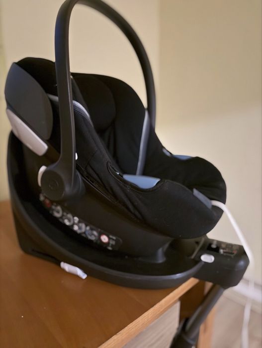 Fotelik samochodowy z bazą isofix Cybex Base M