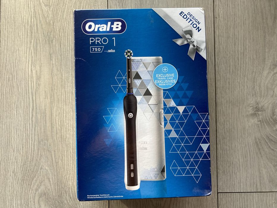 Nowa Oral-B szczoteczka elektryczna PRO 1 750 Black z etui turystycznym Okazja