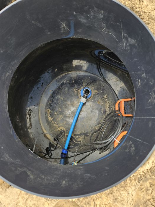 Wiercenie studni. Studnie głębinowe.