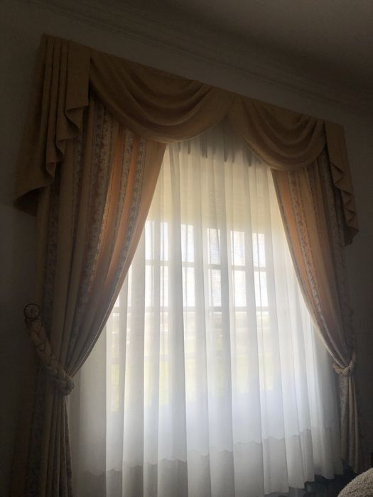 Cortinados + Colcha quarto