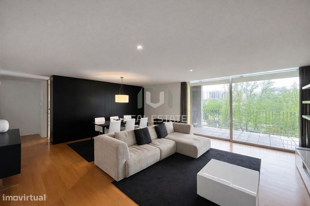 Apartamento T3 Mobilado e Equipado em Real, Braga