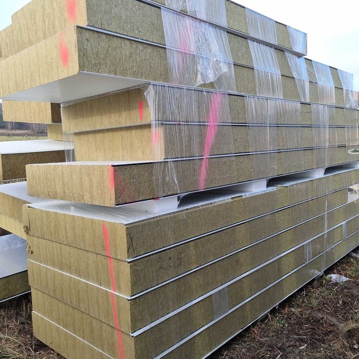 Płyty warstwowe PIR PUR wełna Tani transport