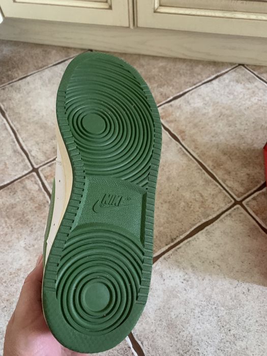 Чоловічі кросівки, фірми “Nike”,