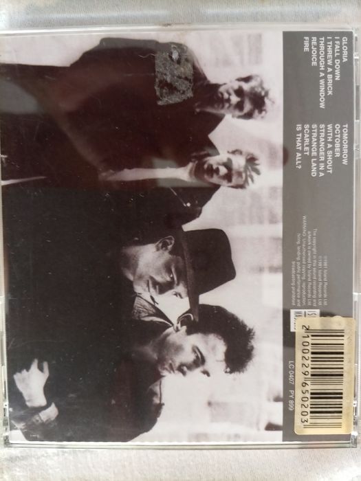 U2.   -  october