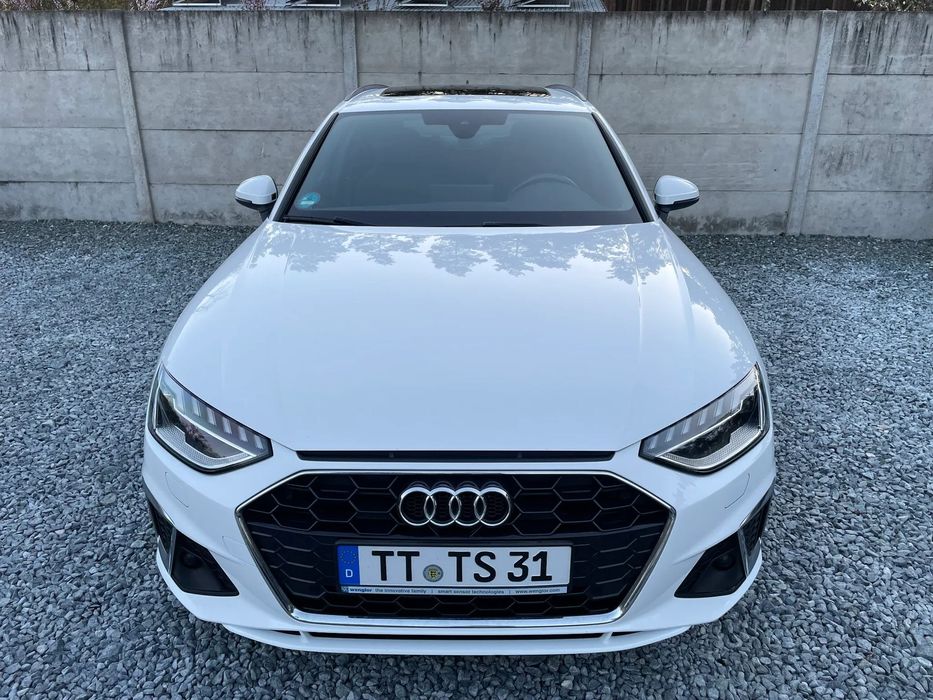 Audi A4 Avant 2.0tdi 204ps Sline Matrix Virtual Keyless Ambiente Panorama ACC 3xKlim