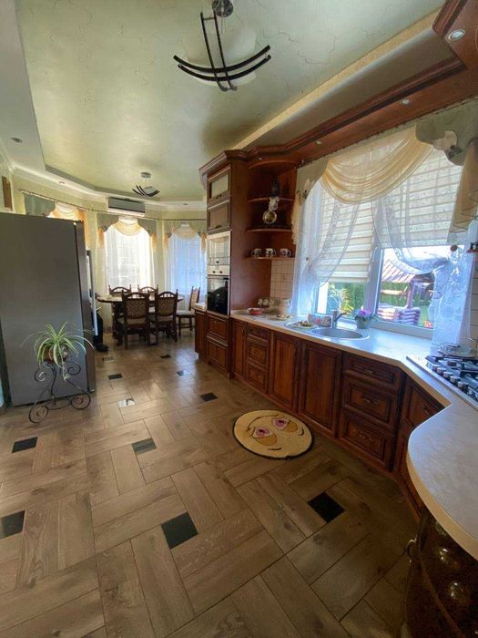 Продаж будинку м. Новояворівськ (ВЛАСНИК)