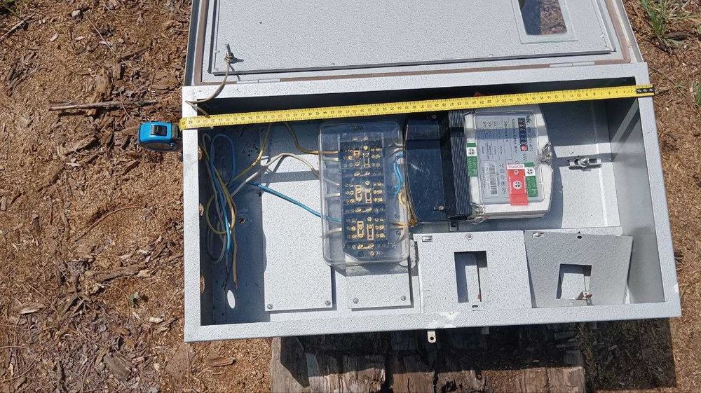 Шафа обліку електроенергії з лічильником