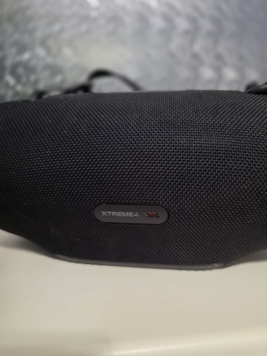 Jbl xtreme 4 black