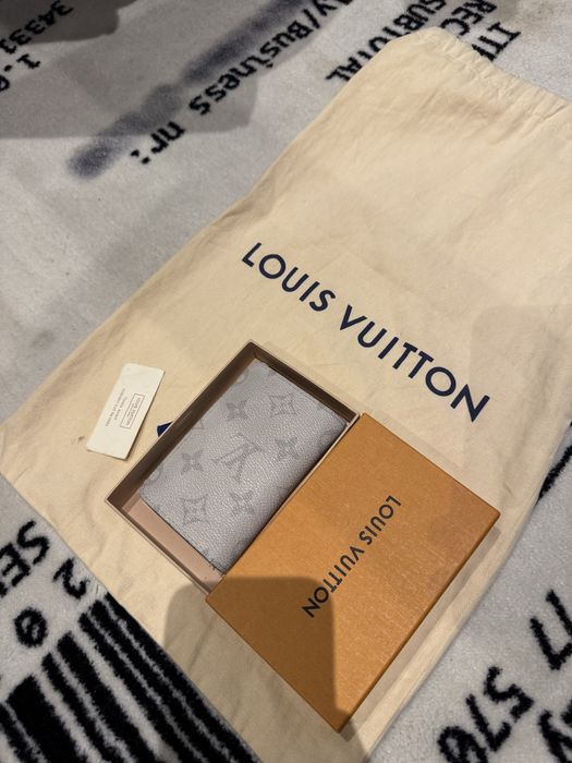 Louis Vuitton Pocket Organizer Monogram Eclipse / White Grey