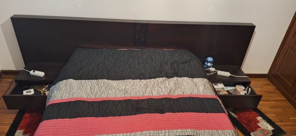 Vendo cama com, ou sem colchão