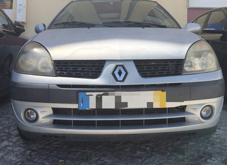 Renault Clio 1.0 Gasolina 2002