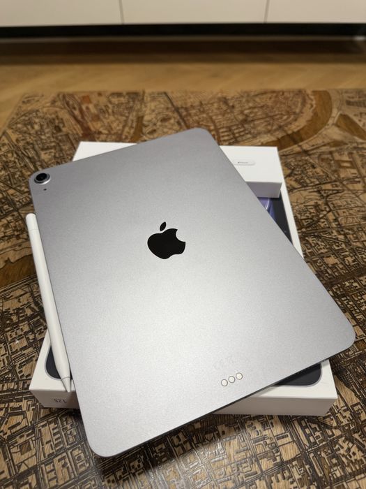 Apple air 11-inch m3 (2025) + Pencil