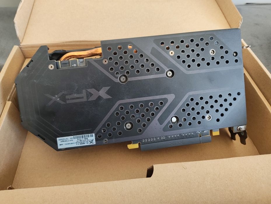 Karta graficzna RX 590 Fatboy