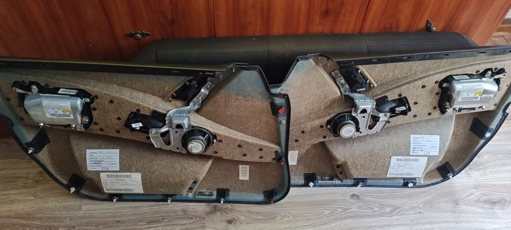 Fotele, siedzenia sportsitze BMW e61 przedlift, boczki komplet