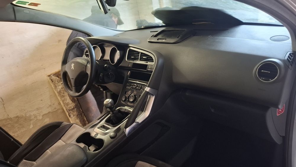 Комплект переобладнання з Англійця на Європейця Peugeot 3008