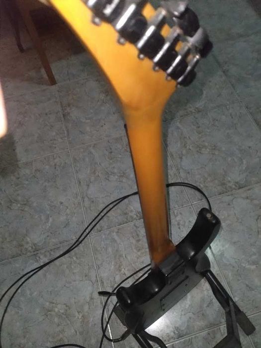 pack guitarra Samick"First runner"Custom+Amplificador Fender 35w